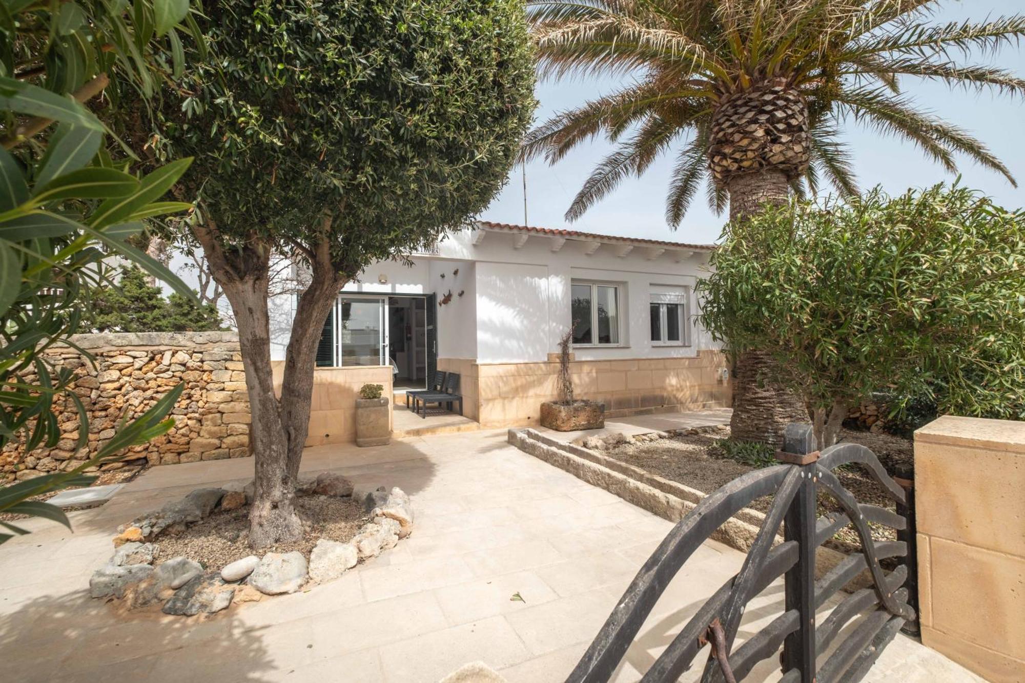 Kassiopea Villa Cala Blanca  Buitenkant foto
